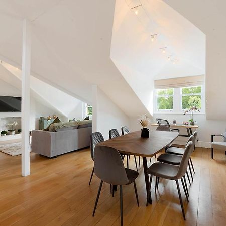 Lovely Central Apartment With Park Views London Exterior photo
